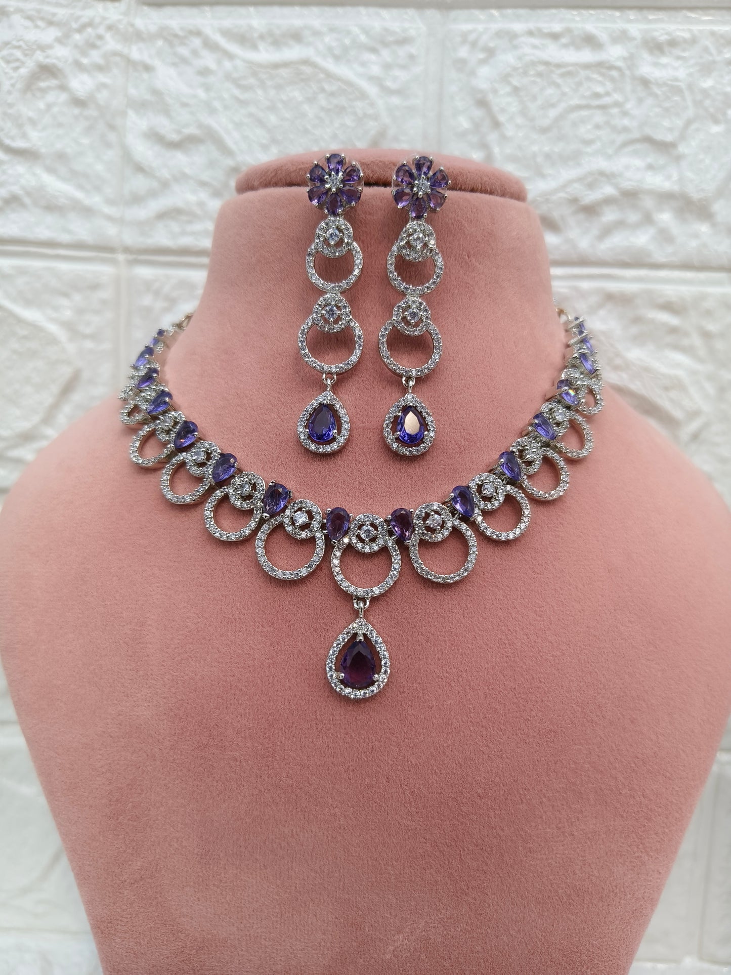 Purple shina Zirconia Necklace set