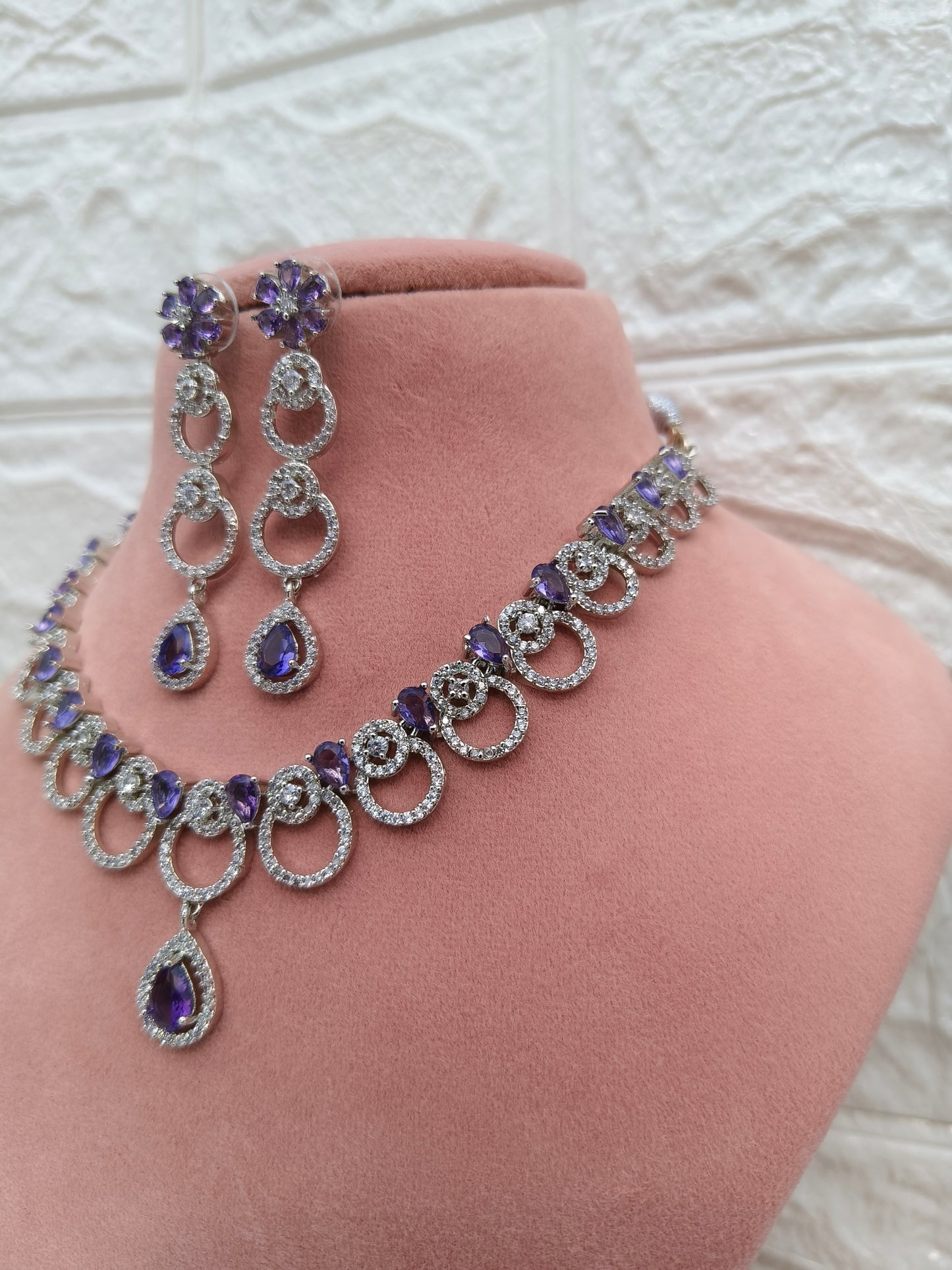 Purple shina Zirconia Necklace set