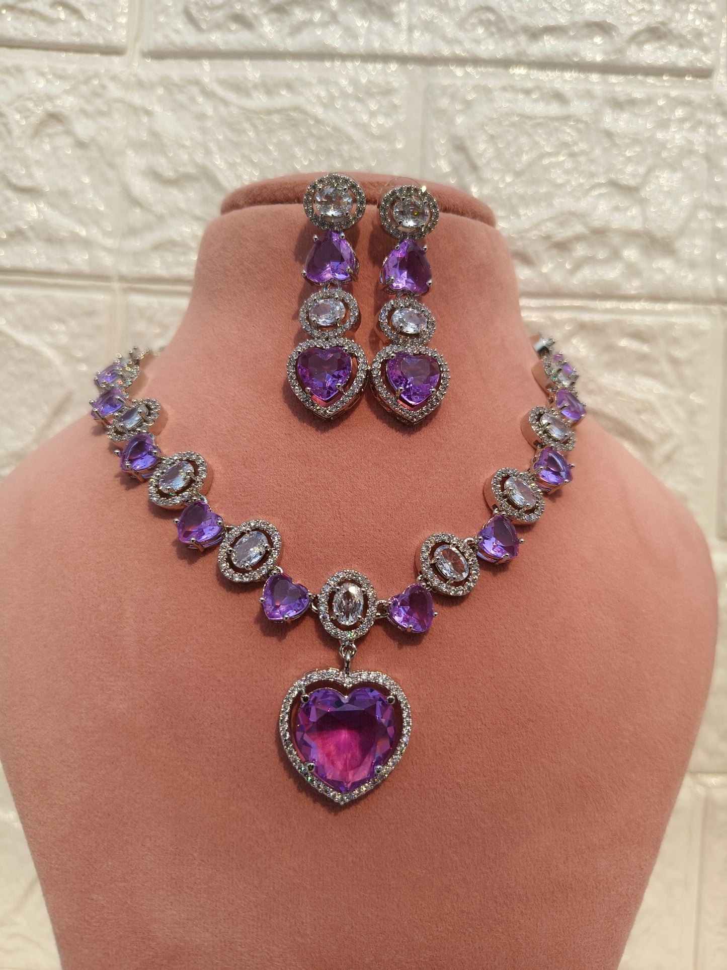 Lovely Lavender Zirconia Necklace Set