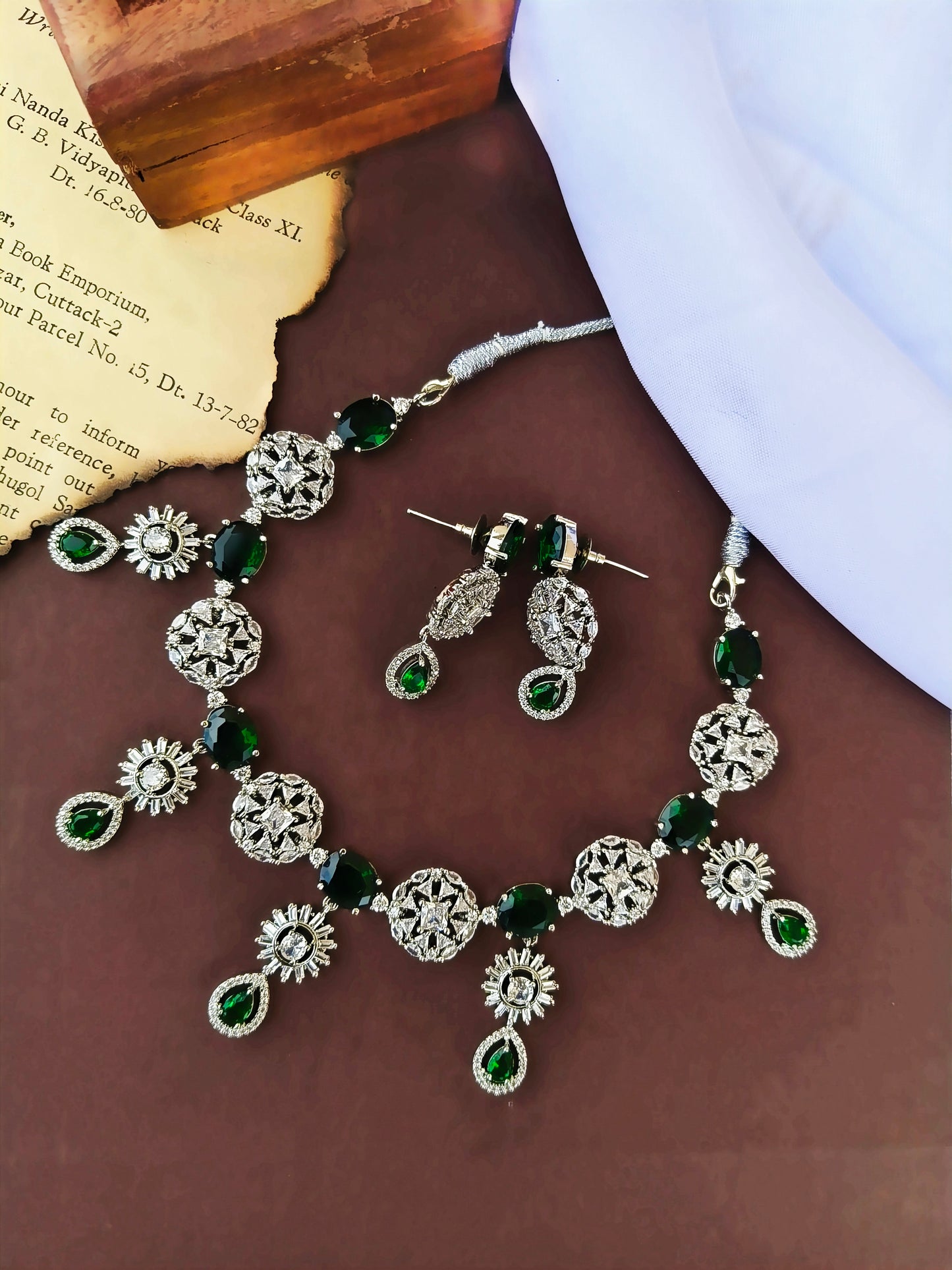 Green Sapphire Zirconia Necklace set