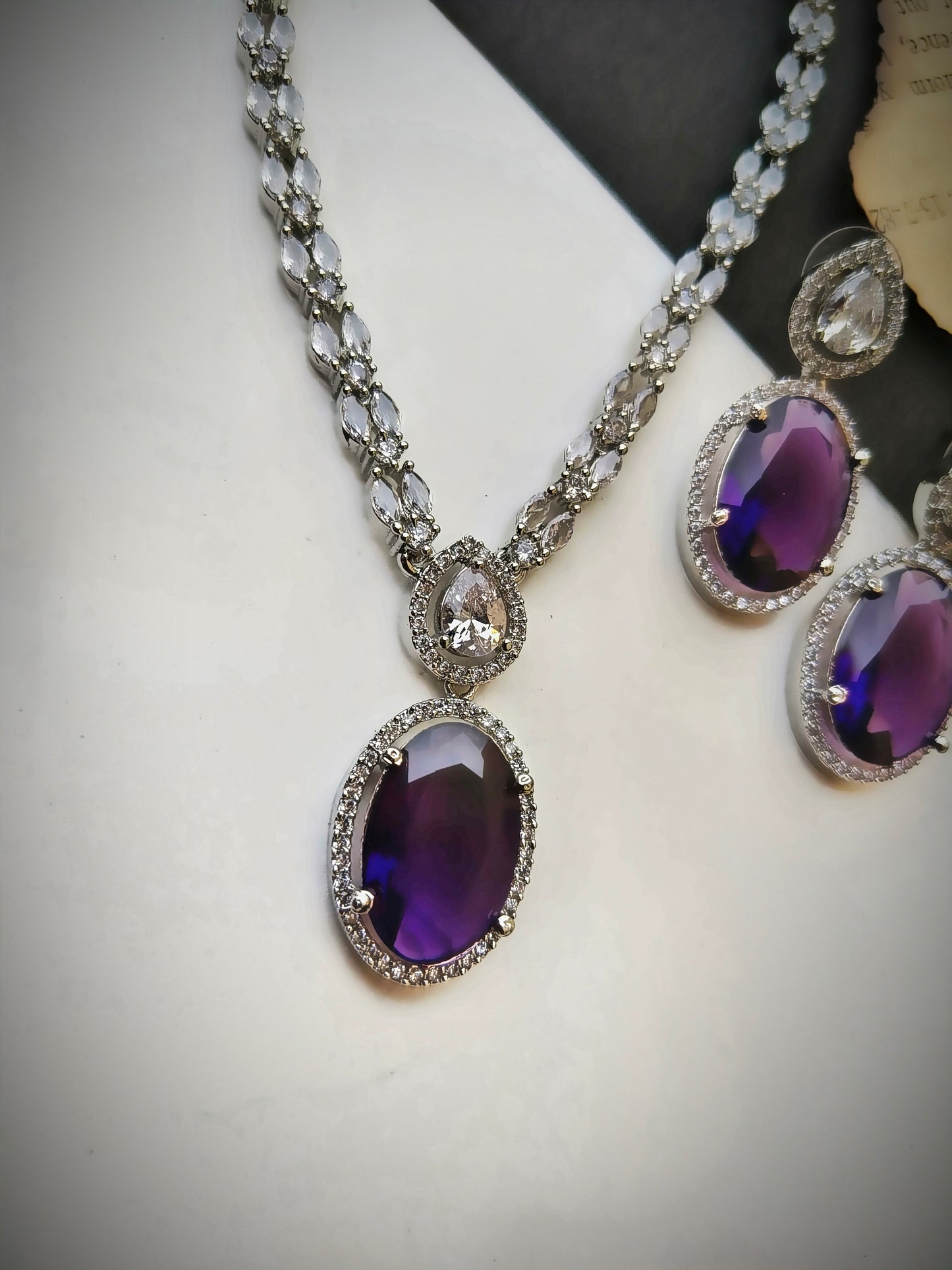 Oval Pendent Purple Zirconia Necklace Set