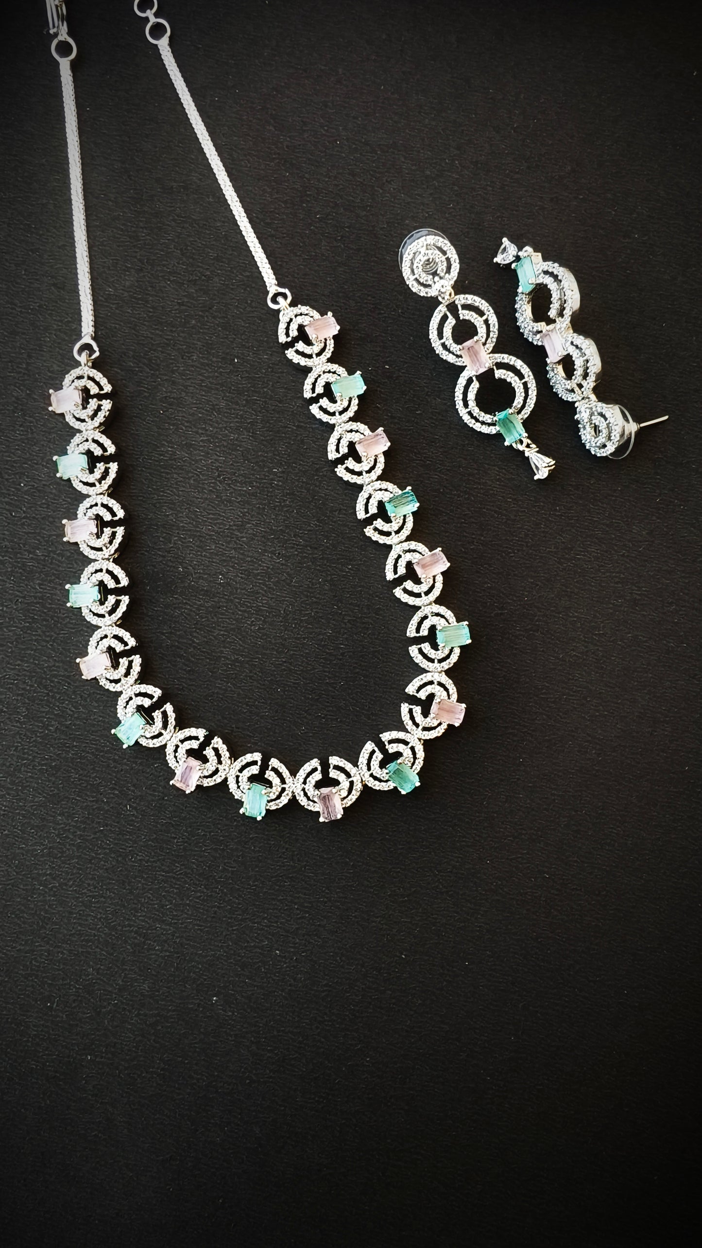 Mint Aderine Zirconia necklace set