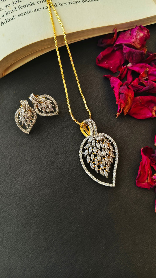 Silver Royal Zirconia Necklace Set