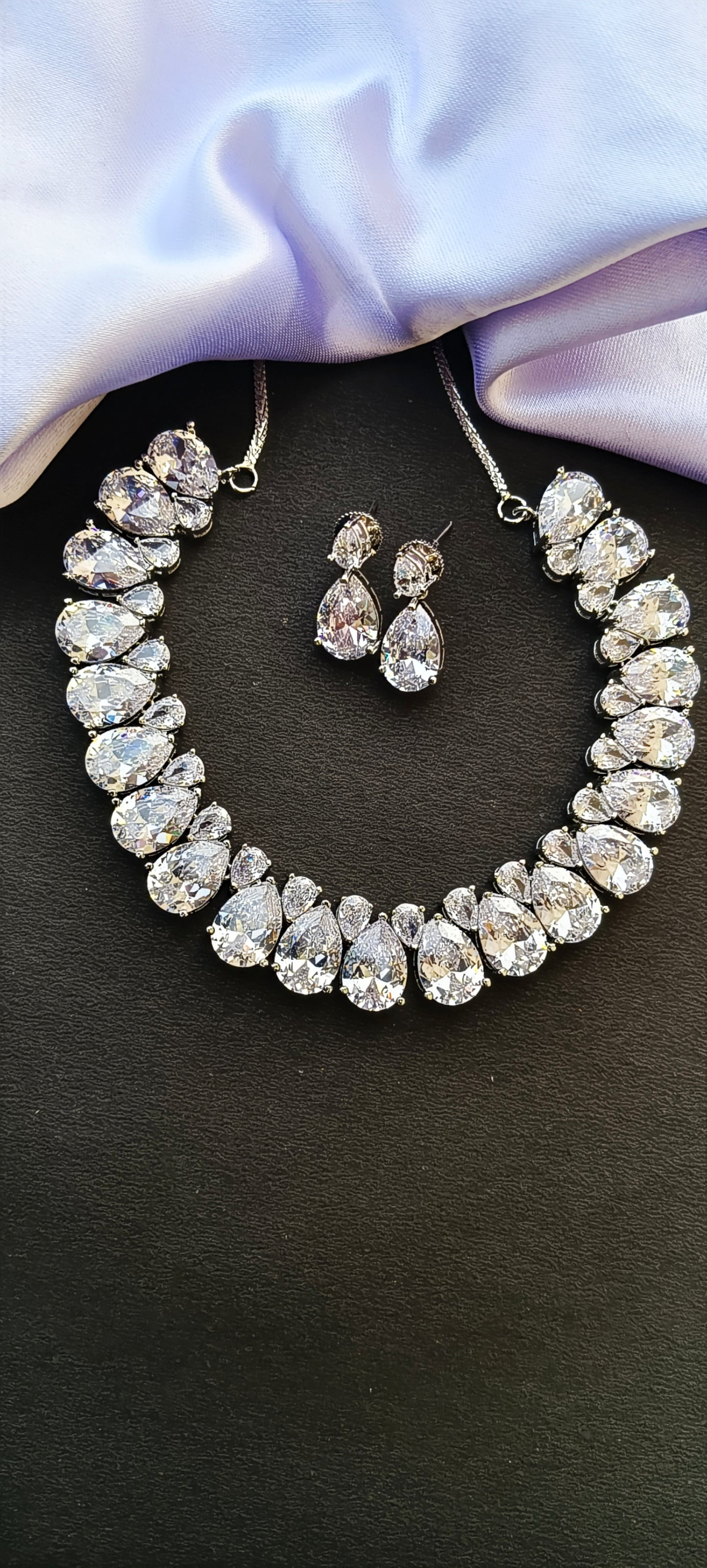 Silver Rushali Zirconia Necklace set