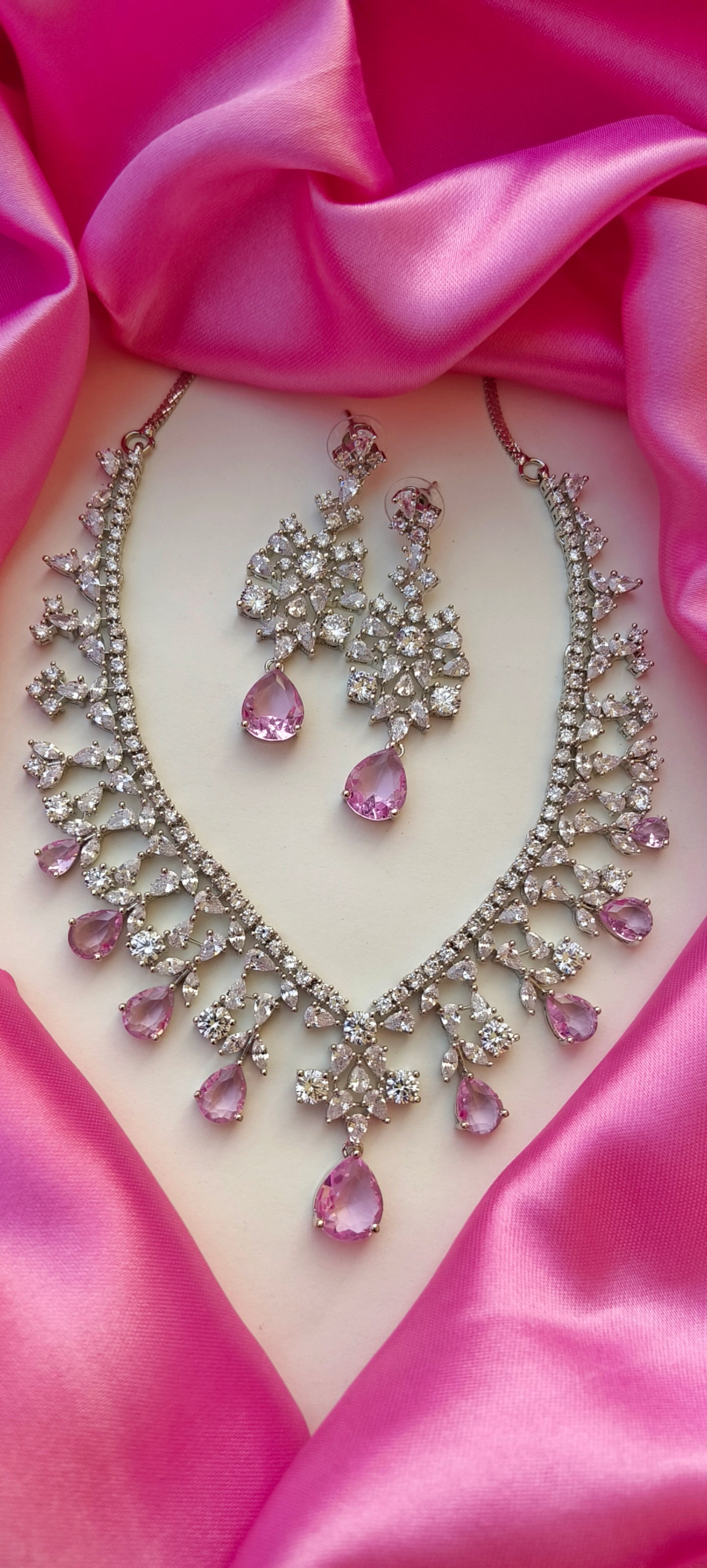 Pink Noosrat Zirconia Necklace set