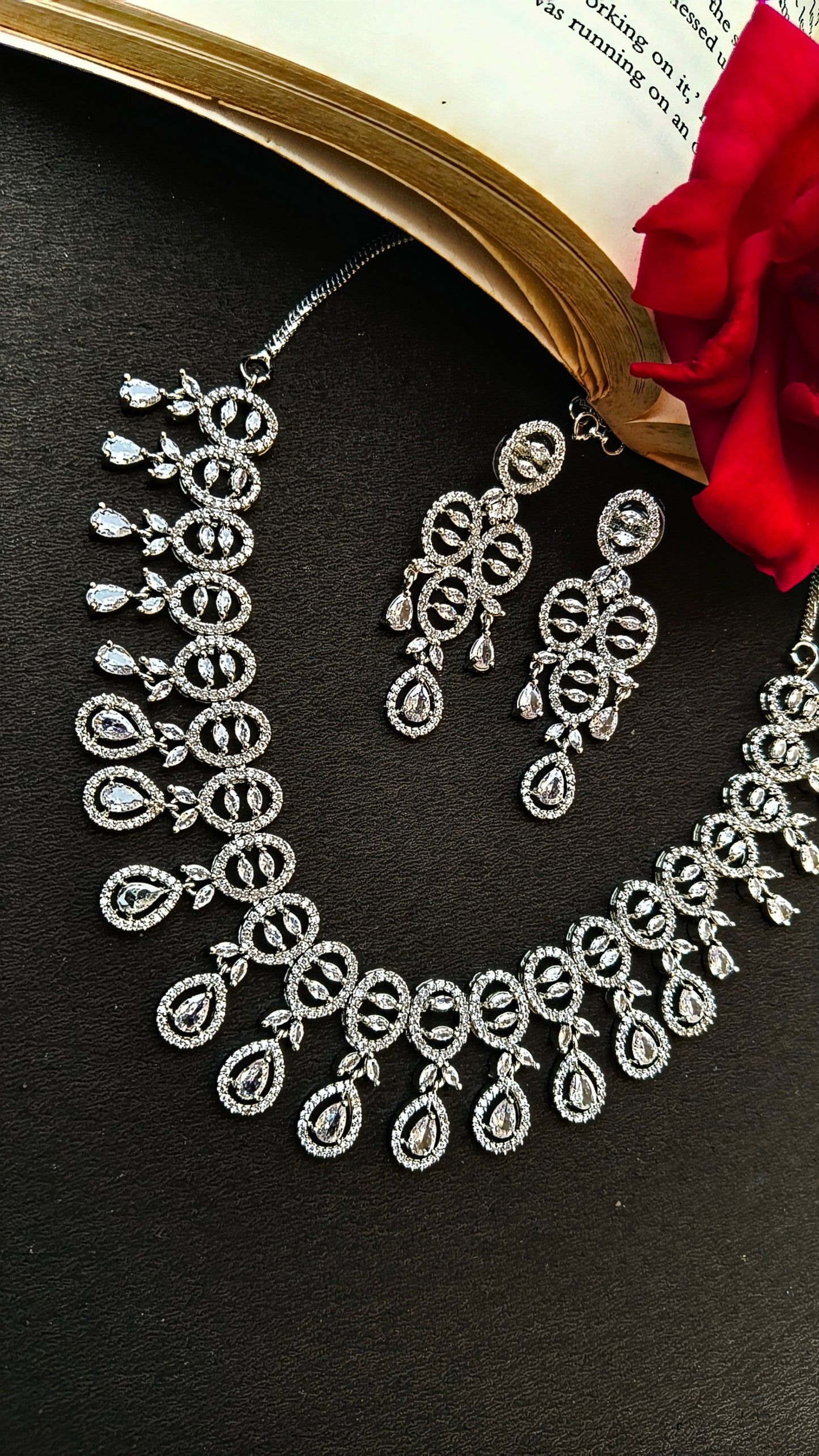 Silver Rashi Zirconia Necklace Set