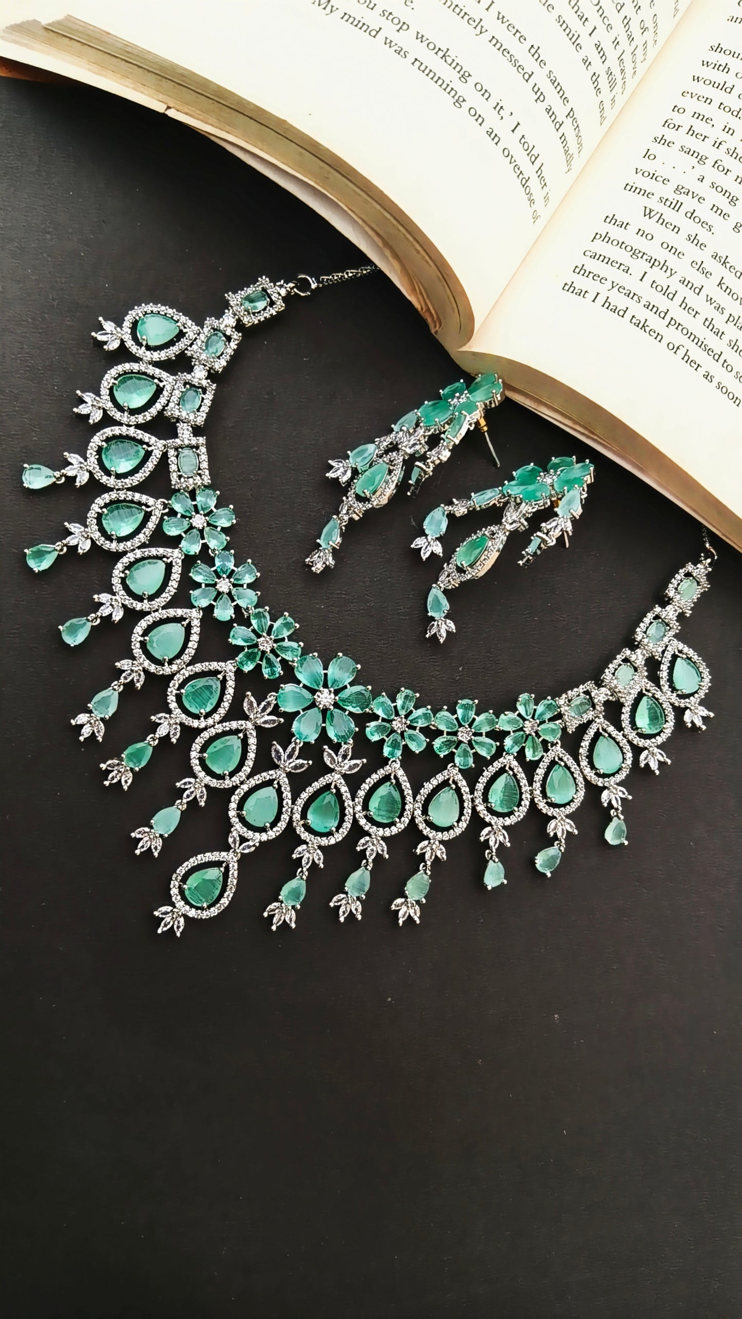 Mint Mirza Zirconia Necklace set